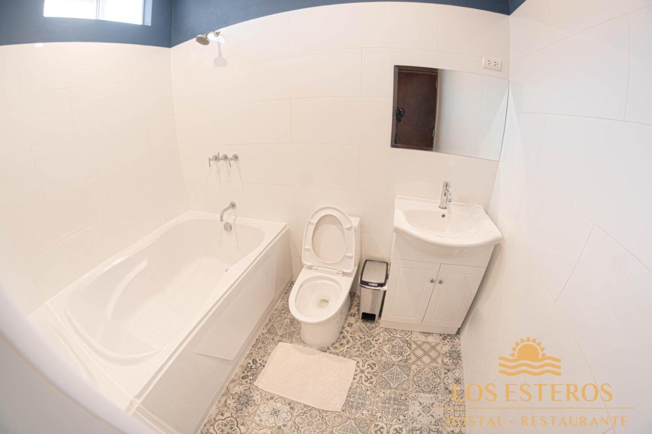 הואנצ'אקו Los Esteros Hostal מראה חיצוני תמונה