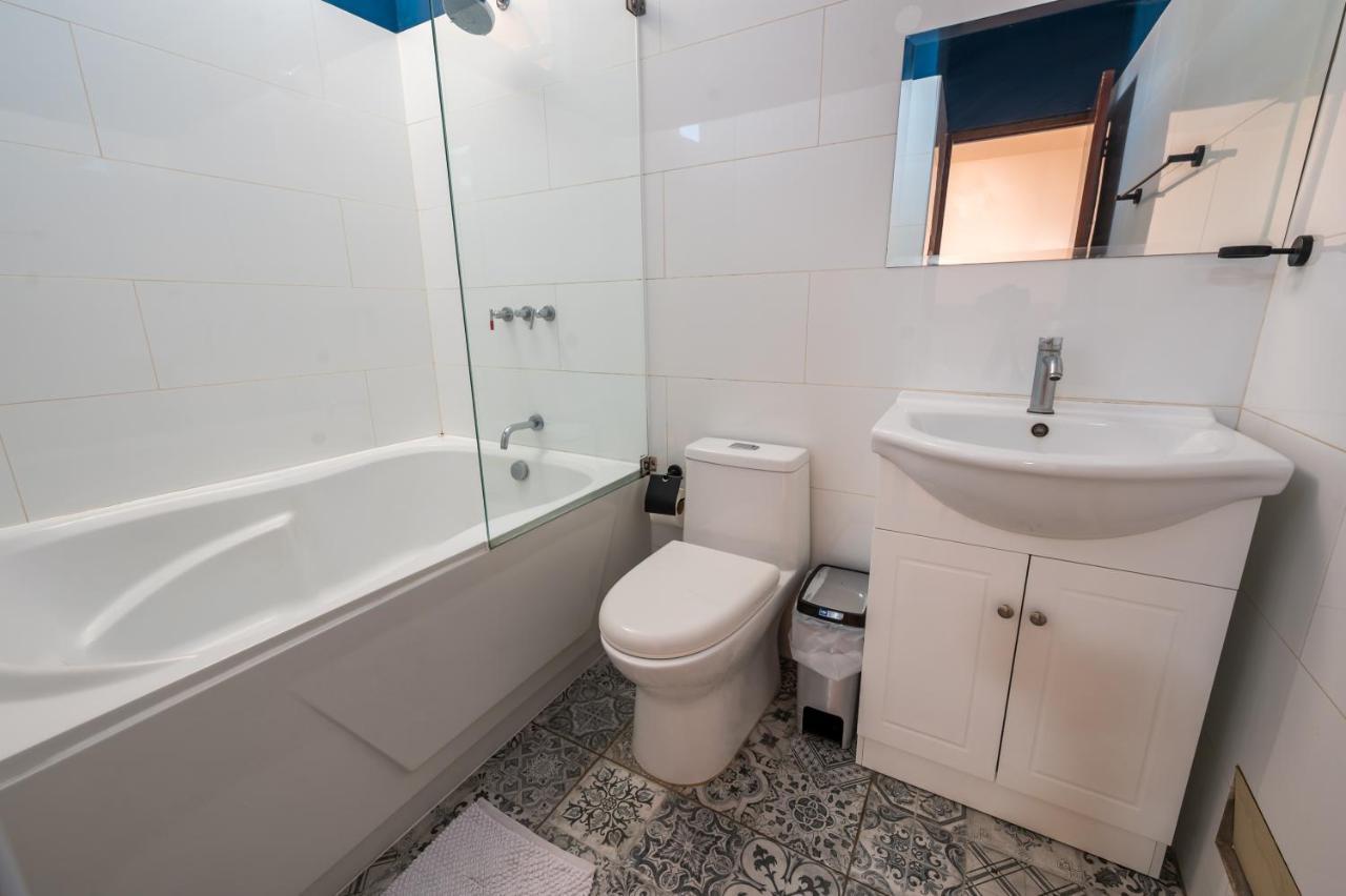 הואנצ'אקו Los Esteros Hostal מראה חיצוני תמונה