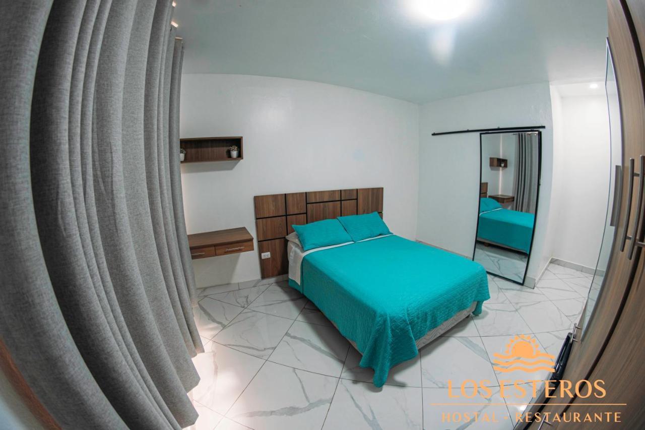 הואנצ'אקו Los Esteros Hostal מראה חיצוני תמונה