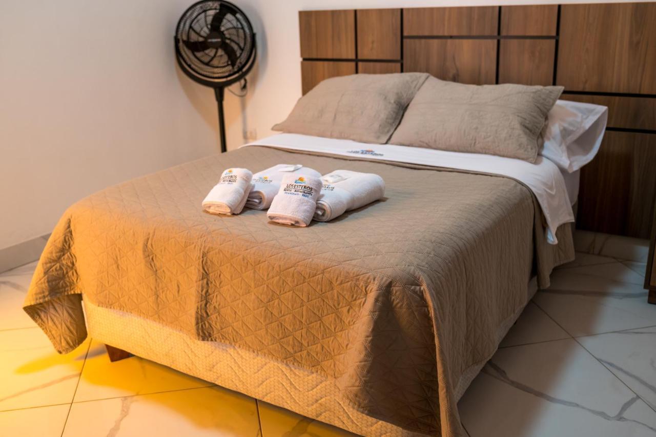 הואנצ'אקו Los Esteros Hostal מראה חיצוני תמונה