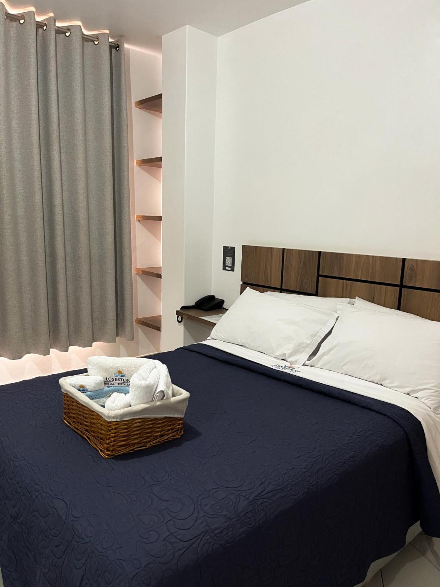 הואנצ'אקו Los Esteros Hostal מראה חיצוני תמונה