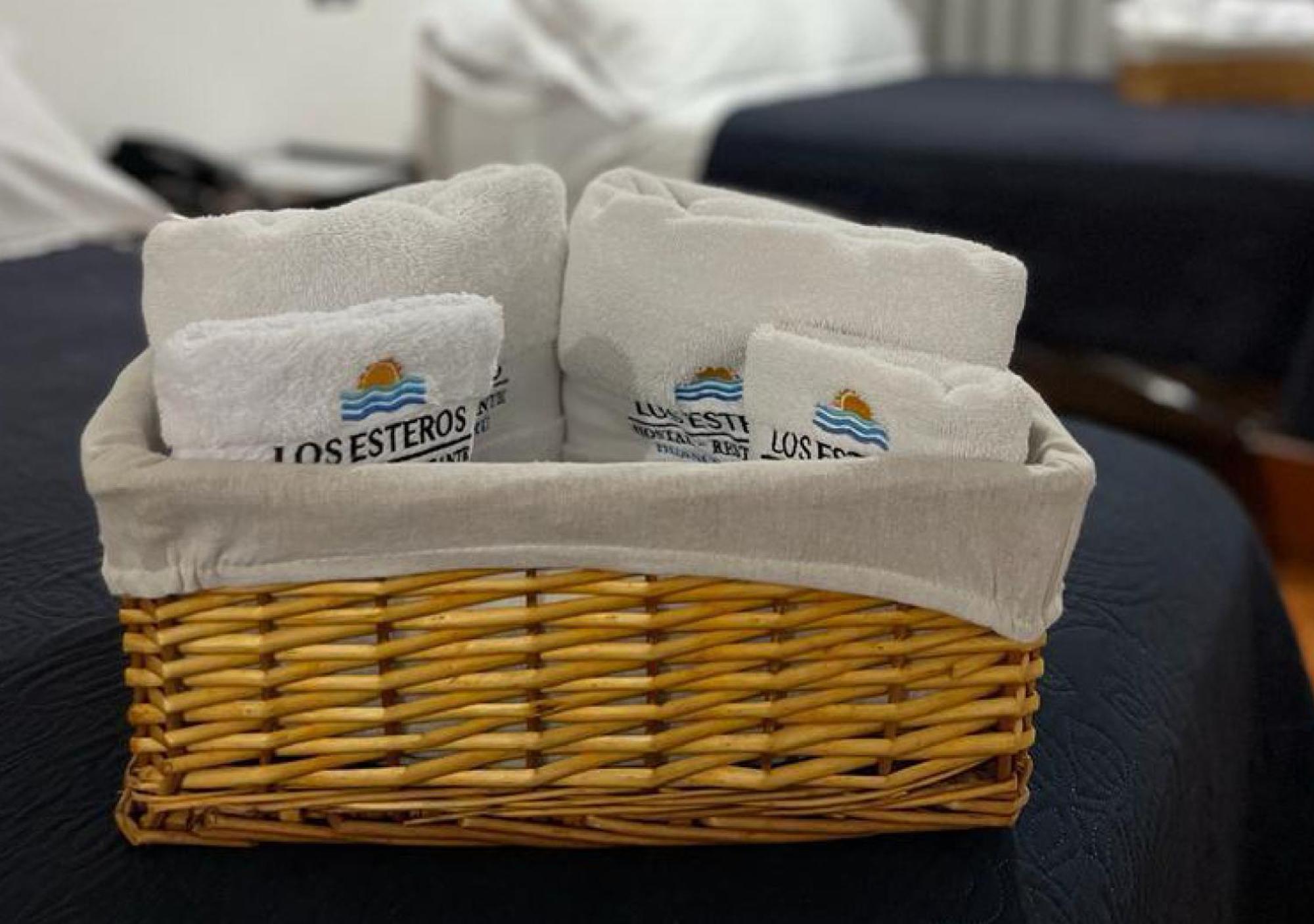 הואנצ'אקו Los Esteros Hostal מראה חיצוני תמונה